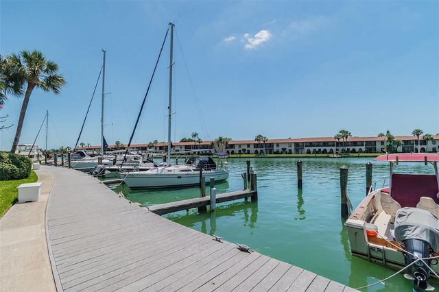 511 SANDY HOOK ROAD, Treasure Island, FL 33706