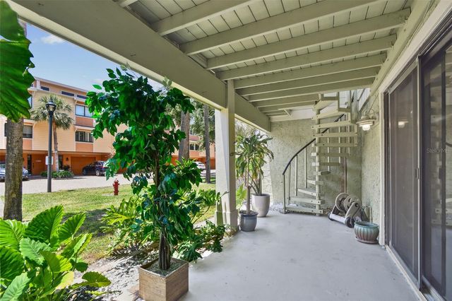511 SANDY HOOK ROAD, Treasure Island, FL 33706