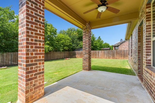 584 Indian Hill Drive, Oak Point, TX 75068