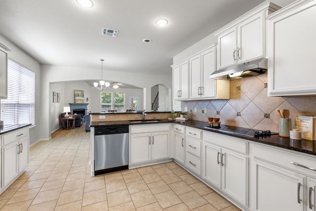 584 Indian Hill Drive, Oak Point, TX 75068