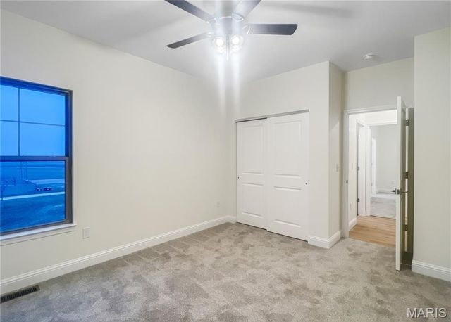 2749 Bristol Way, Glen Carbon, IL 62034