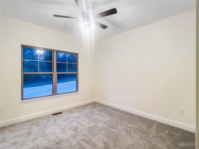 2749 Bristol Way, Glen Carbon, IL 62034