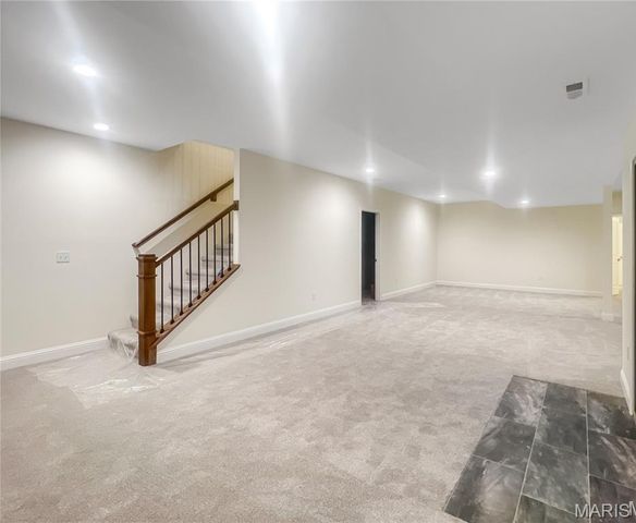 2749 Bristol Way, Glen Carbon, IL 62034