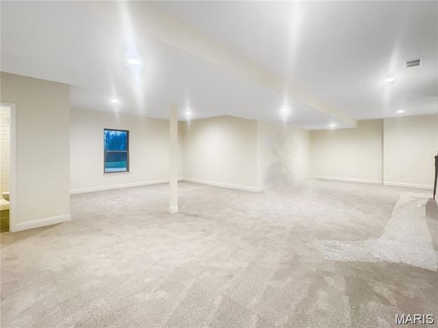 2749 Bristol Way, Glen Carbon, IL 62034