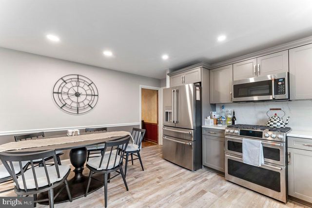 706 SURAL LN, Elkins Park, PA 19027