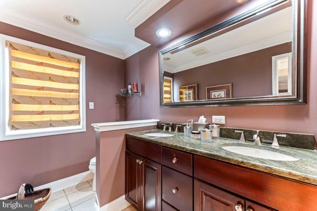 706 SURAL LN, Elkins Park, PA 19027