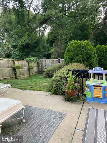 706 SURAL LN, Elkins Park, PA 19027