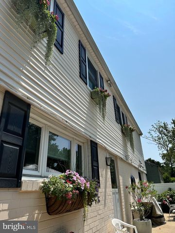 706 SURAL LN, Elkins Park, PA 19027