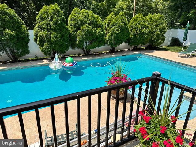 706 SURAL LN, Elkins Park, PA 19027