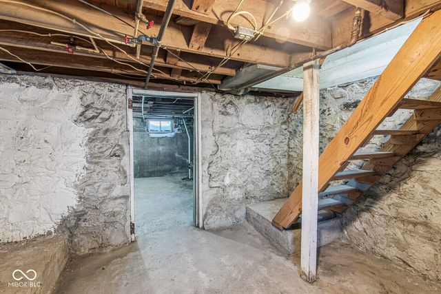 1208 Cottage Avenue, Middletown, IN 47356