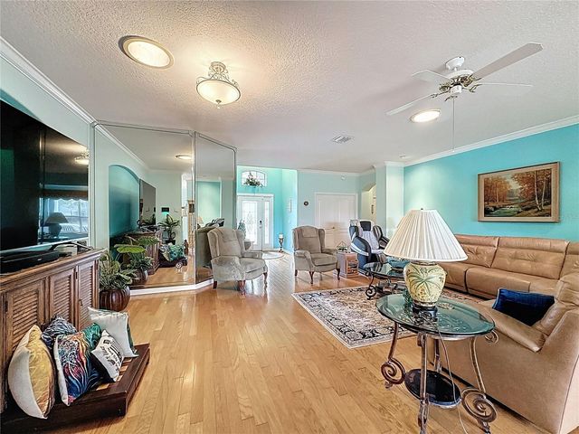 2318 FENTON AVENUE, Clermont, FL 34711