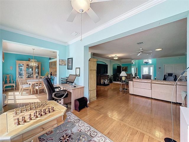 2318 FENTON AVENUE, Clermont, FL 34711