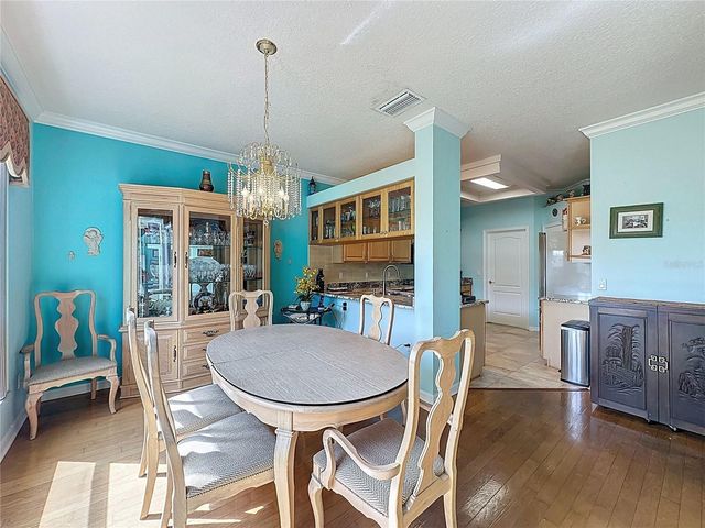 2318 FENTON AVENUE, Clermont, FL 34711