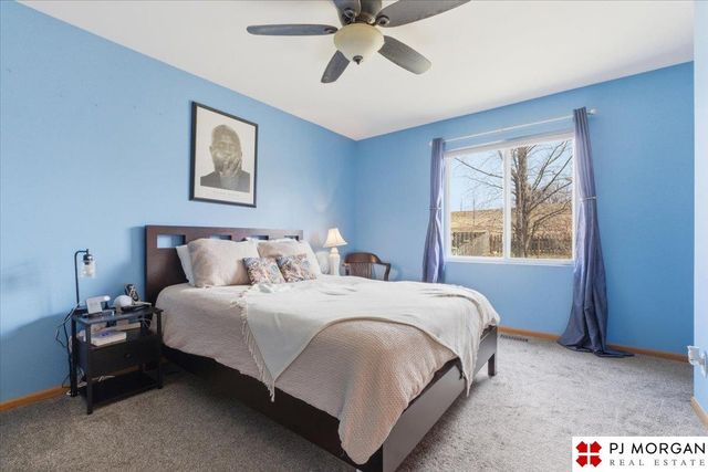 5327 S 194th Street, Omaha, NE 68135