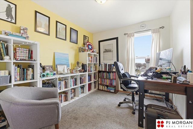 5327 S 194th Street, Omaha, NE 68135