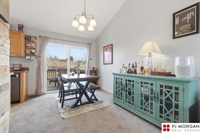 5327 S 194th Street, Omaha, NE 68135