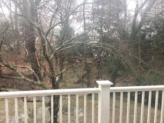 25 King James Lane, Atlantic Highlands, NJ 07716