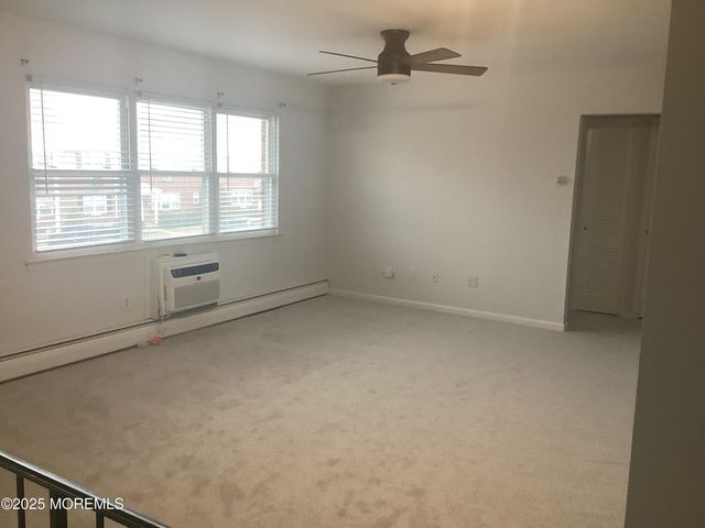 25 King James Lane, Atlantic Highlands, NJ 07716