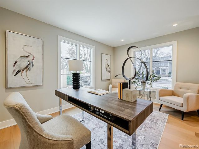 1323 Washington Boulevard, Birmingham, MI 48009