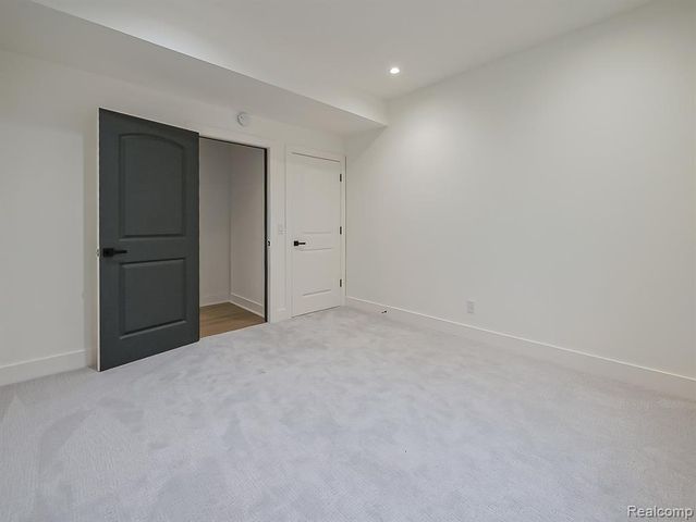 1323 Washington Boulevard, Birmingham, MI 48009