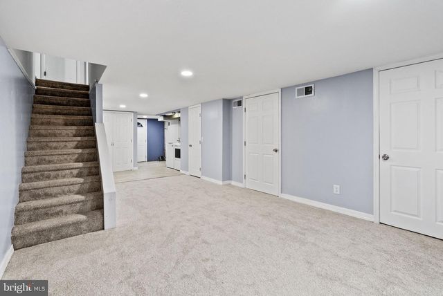 627 NATALIE LN, Norristown, PA 19401