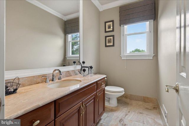 104 WHISPER WOOD CT, Newtown, PA 18940