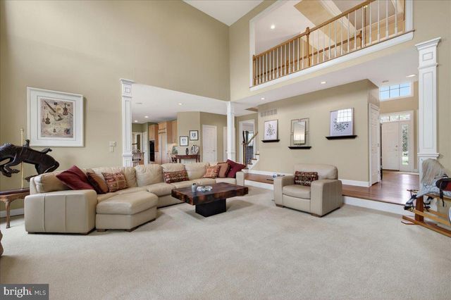 104 WHISPER WOOD CT, Newtown, PA 18940