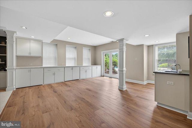 104 WHISPER WOOD CT, Newtown, PA 18940
