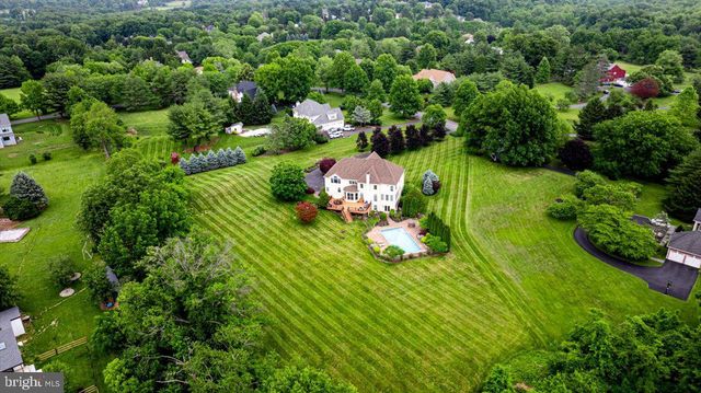 104 WHISPER WOOD CT, Newtown, PA 18940