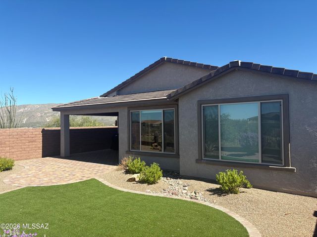 8201 S Sonoran Oak Drive, Tucson, AZ 85747