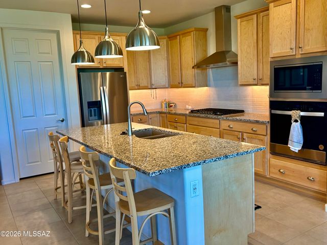 8201 S Sonoran Oak Drive, Tucson, AZ 85747