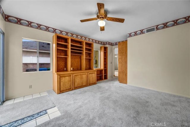 4818 Premiere Avenue, Long Beach, CA 90808