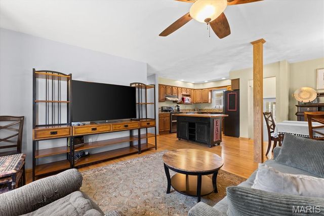 1515 Madison Avenue, Edwardsville, IL 62025