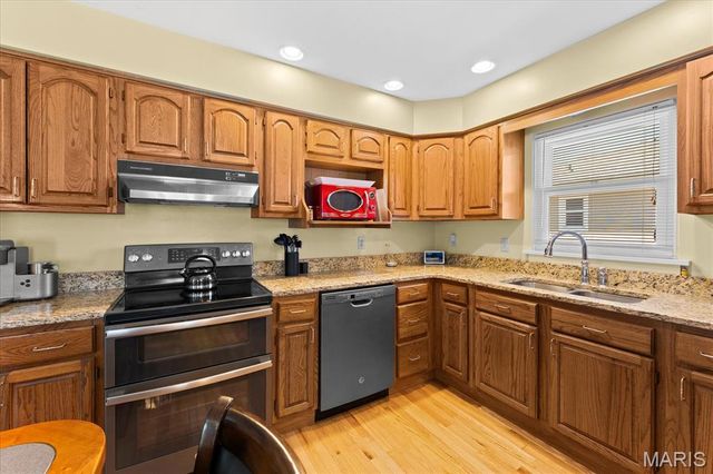 1515 Madison Avenue, Edwardsville, IL 62025