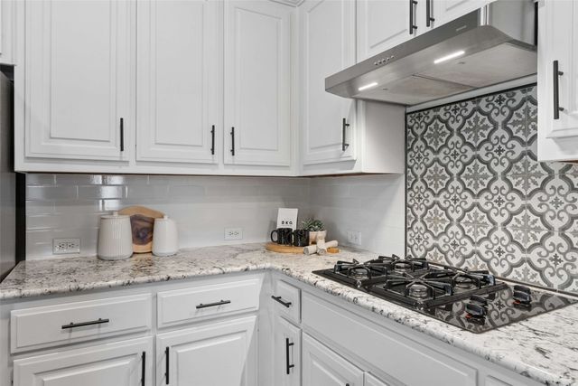 704 Scenic Ranch Circle, Fairview, TX 75069