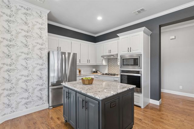 704 Scenic Ranch Circle, Fairview, TX 75069