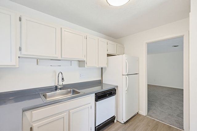 14 Concord Greene 8, Concord, MA 01742