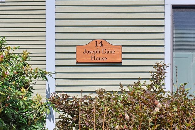 14 Concord Greene 8, Concord, MA 01742