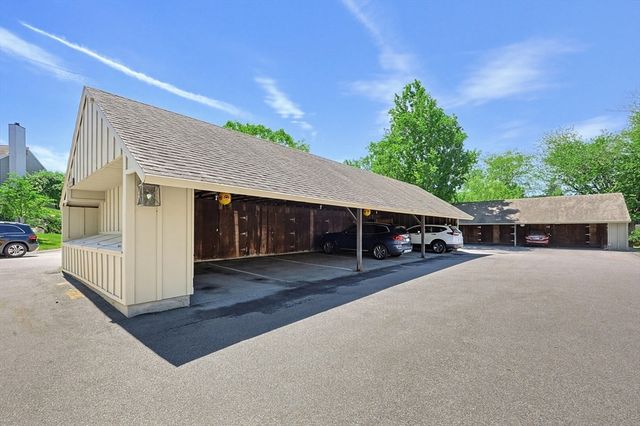 14 Concord Greene 8, Concord, MA 01742