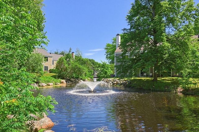 14 Concord Greene 8, Concord, MA 01742