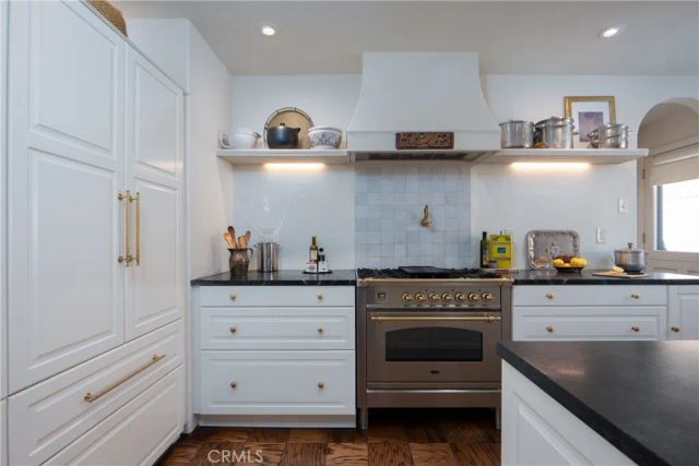 761 W 11th, Claremont, CA 91711