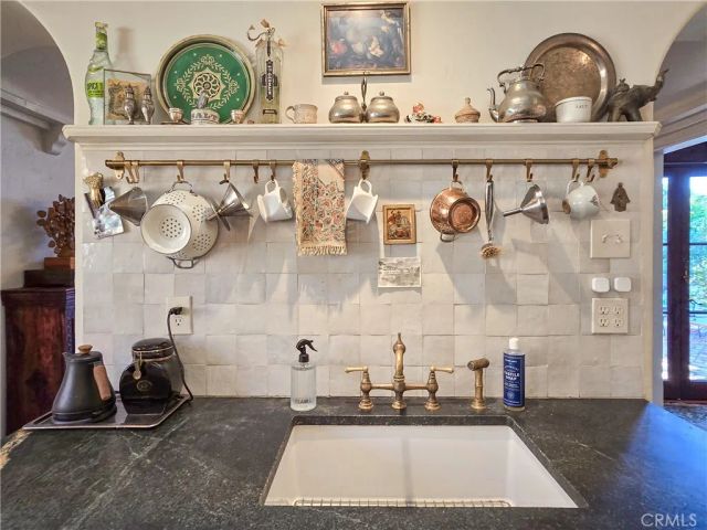 761 W 11th, Claremont, CA 91711