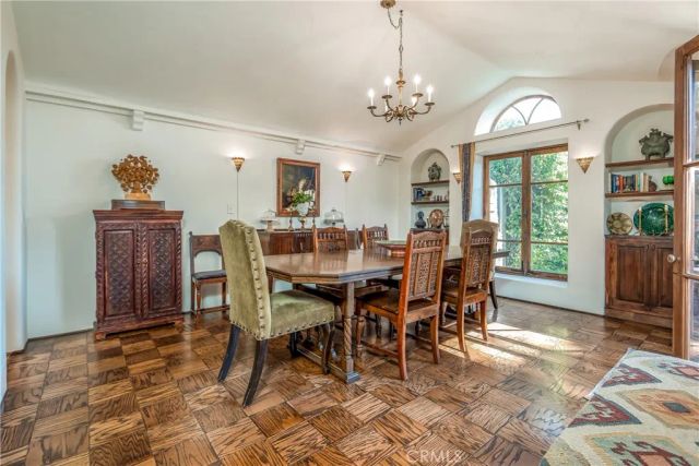 761 W 11th, Claremont, CA 91711