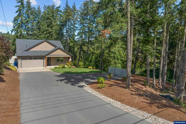 1943 Glen Creek Rd NW, Salem, OR 97304