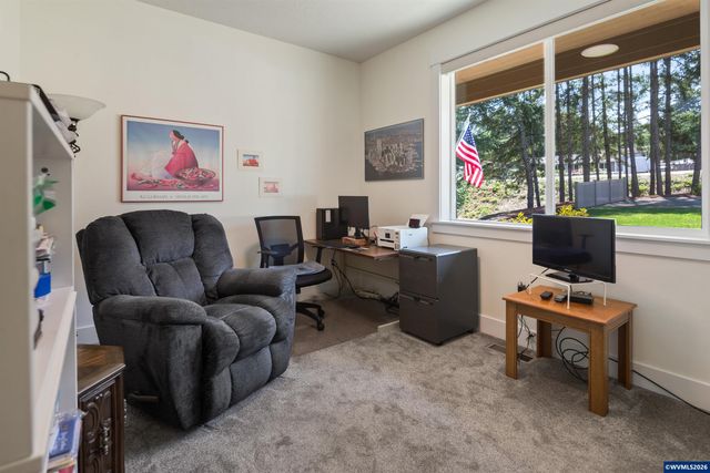 1943 Glen Creek Rd NW, Salem, OR 97304