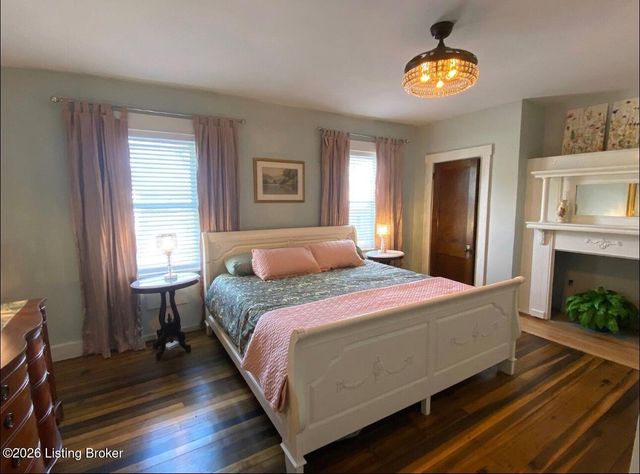 221 E Woodford St, Lawrenceburg, KY 40342