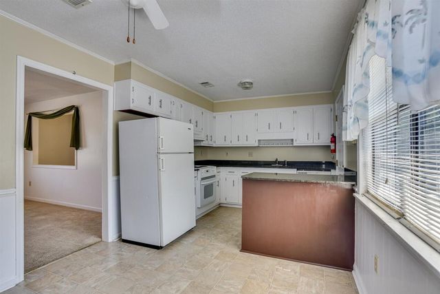 3849 Crest Drive, Hephzibah, GA 30815