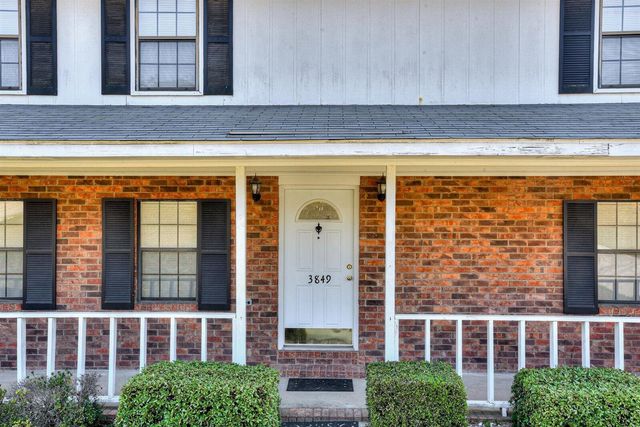 3849 Crest Drive, Hephzibah, GA 30815