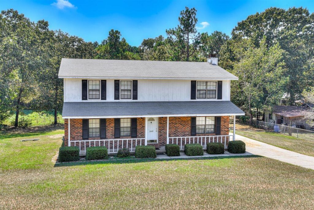 3849 Crest Drive, Hephzibah, GA 30815