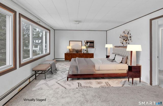 10 Oronoque Trail, Shelton, CT 06484